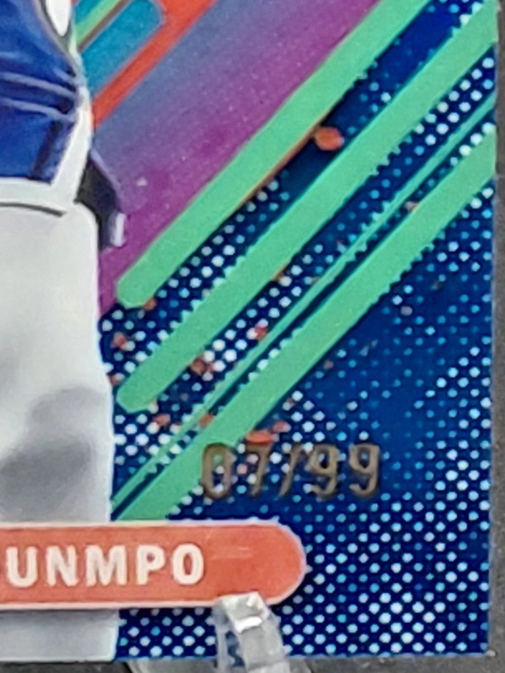 2024-25 Topps Finest Giannis Antetokoumpo Blue Referactor 07/99