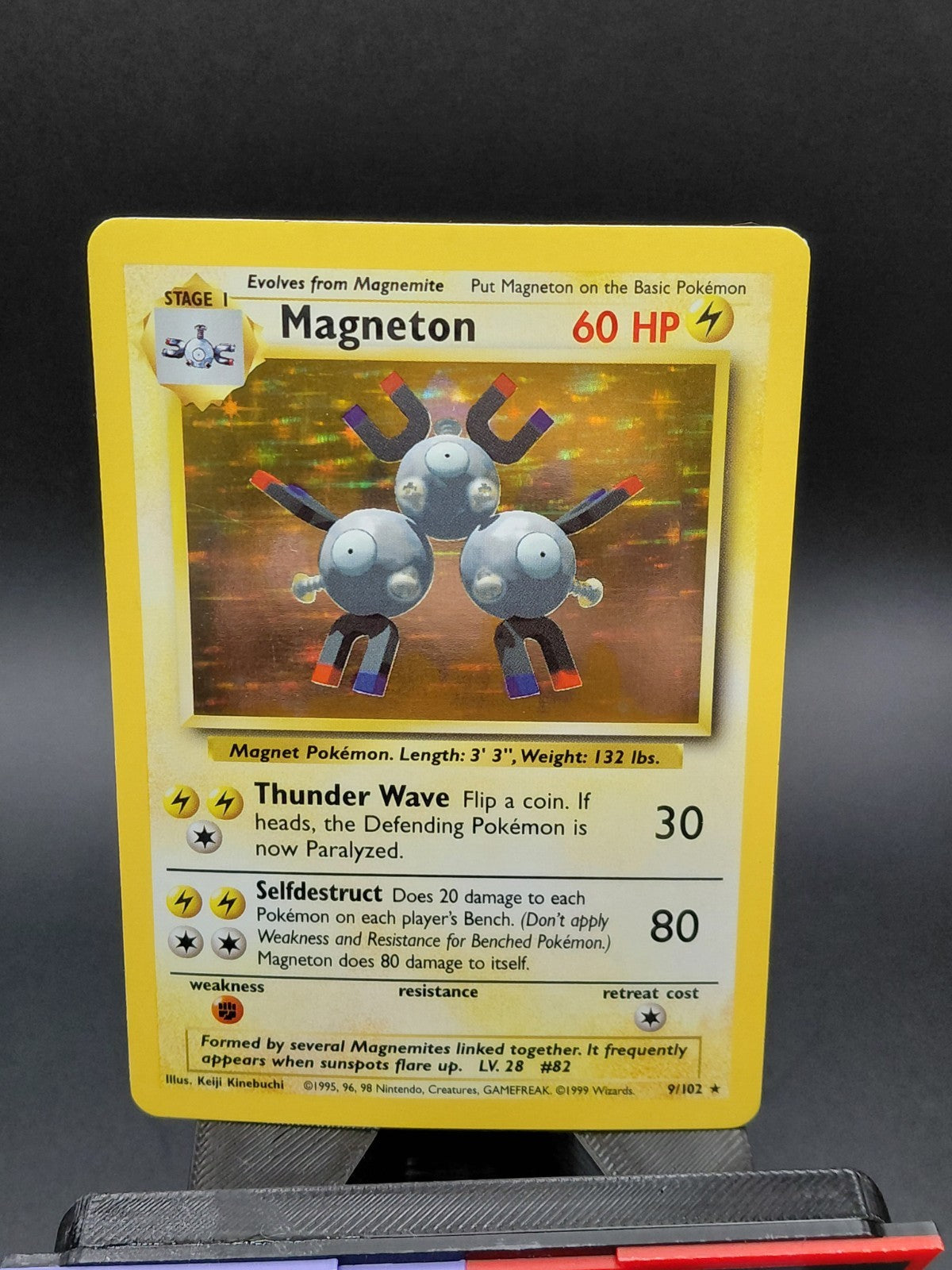 Magneton 009/102 Base Set Holo