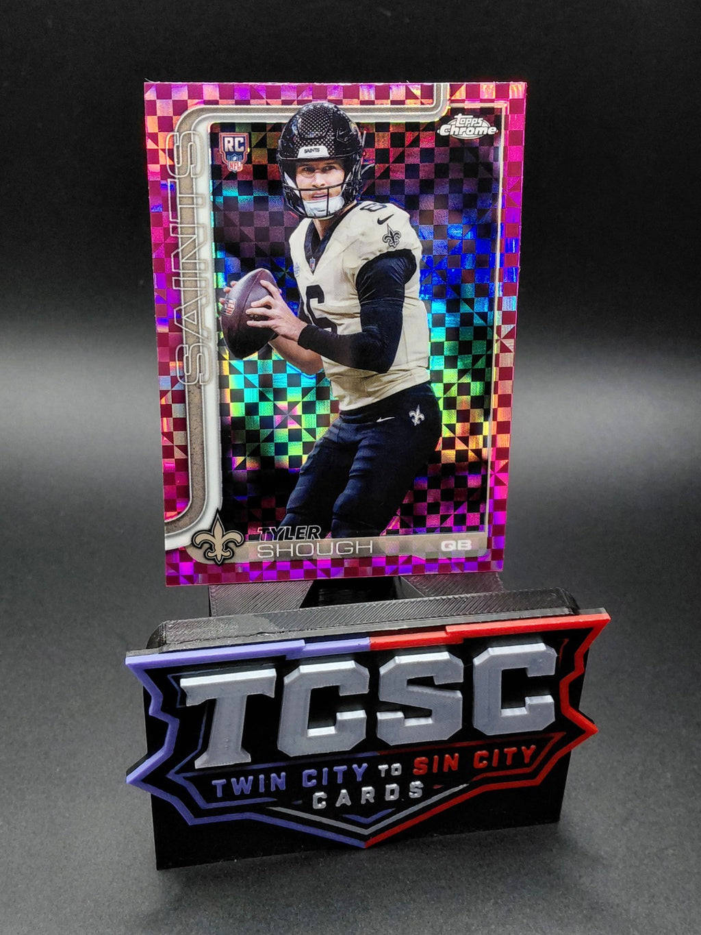 2025 Topps Chrome - Rookies Tyler Shough #398 Hot Pink X-Fractor (RC)