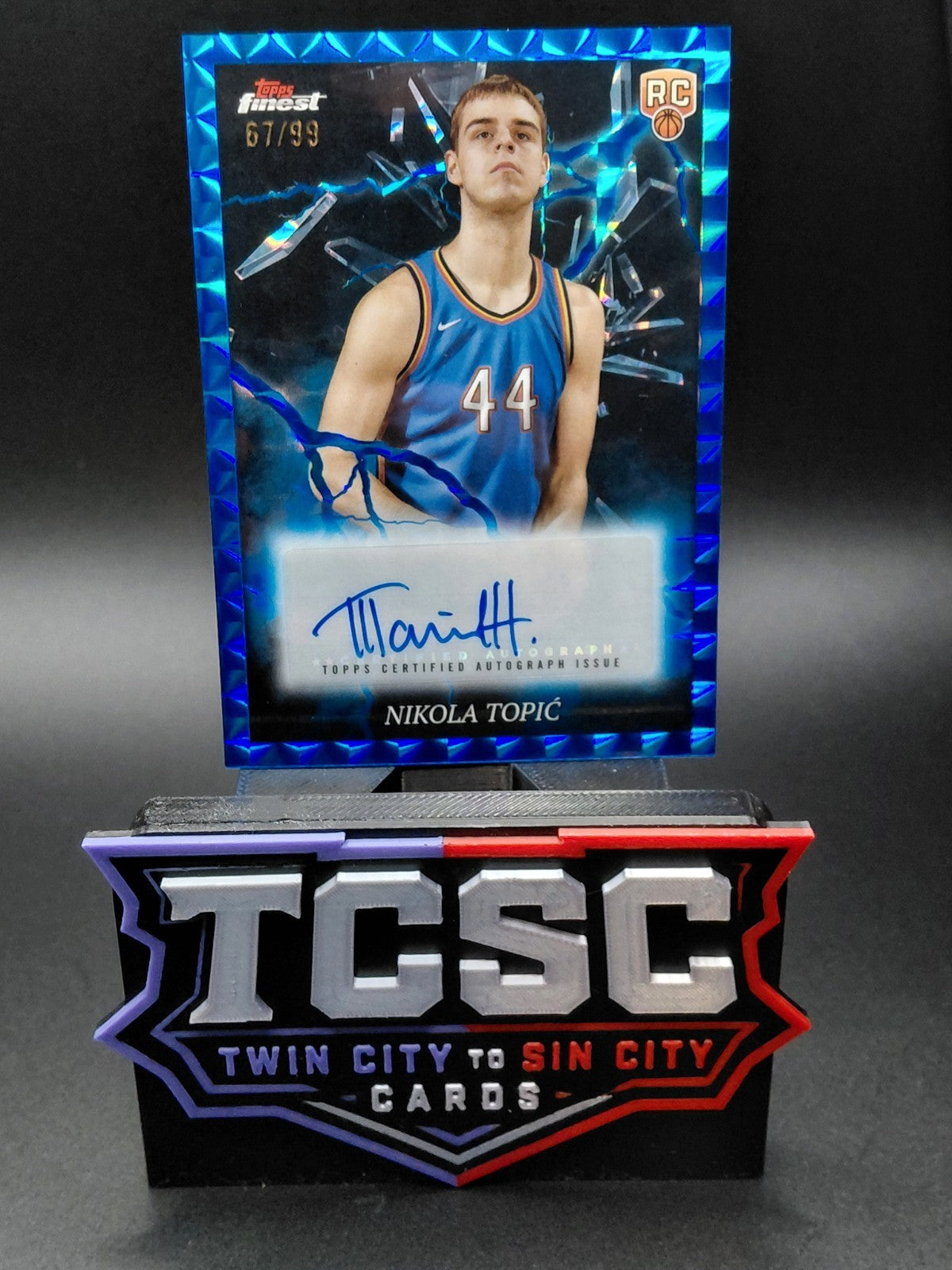 2024-25 Topps Finest - Electrifying Signatures Geometric Nikola Topic #ES-NT /99